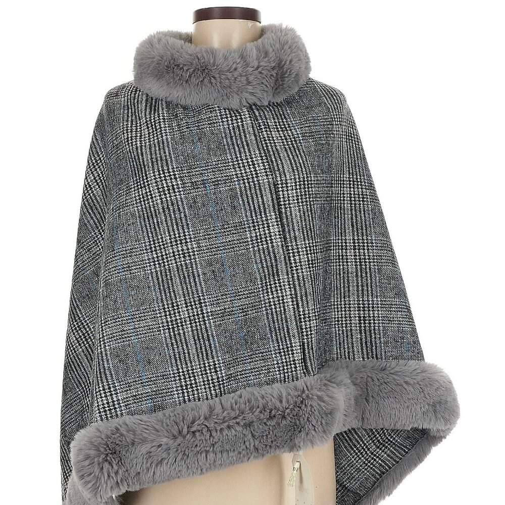 2 Chic Plaid Infinity Poncho With Faux Fur - NWT